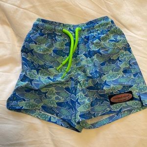 Toddler Vineyard Vines swim trunk - shark print sz 3T